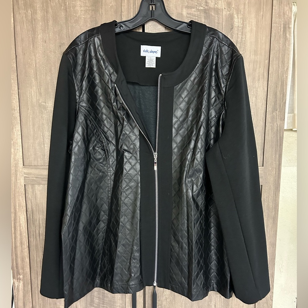 Vicki Wayne women’s Jacket